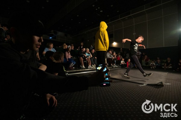 "В танце ты свободно выражаешь себя". Интервью с организаторами BREAK THE KING