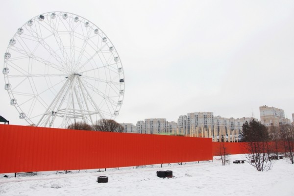 
									От невольничьего рынка до «Диснейленда»: что будет с омским парком «Зеленый остров»?    [ФОТО]  