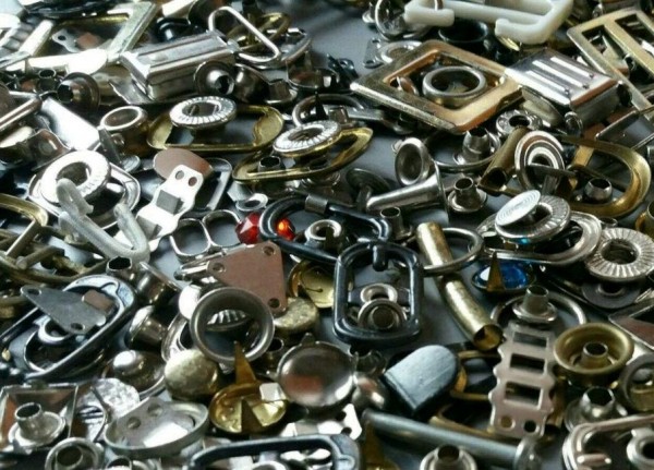 Новая не по карману: омичи массово ремонтируют одежду и обувь
Новая не по карману: омичи массово ремонтируют одежду и обувь