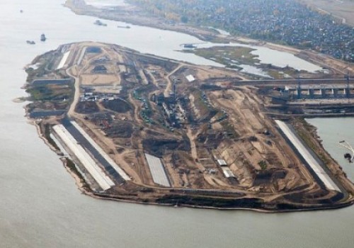 Некоторые ученые по-прежнему выступают против строительства гидроузла