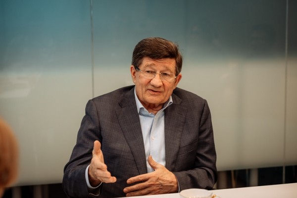 Какое будущее ждет рассыпающиеся многоэтажки в Омске?
Какое будущее ждет рассыпающиеся многоэтажки в Омске?