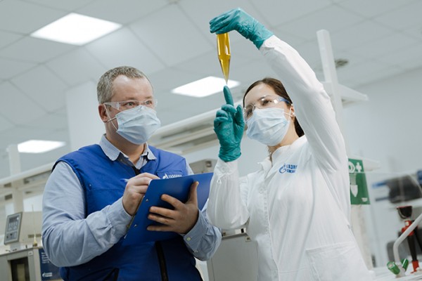 
									В Омске испытывают технологии нового производства синтетических масел 