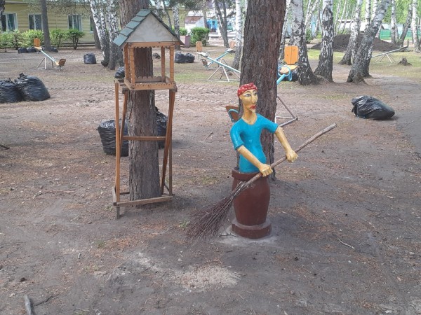 
									«Здесь был Вася»: как детские лагеря в Красноярке и Чернолучье готовят к лету?   [ФОТО]    