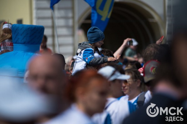 Эмоциональный "ЗаБЕГ" в Омске прошёл всероссийский полумарафон 