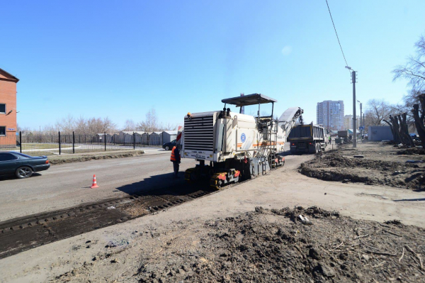 
									Вокруг строящейся «Арены Омск» начали ремонтировать дороги  