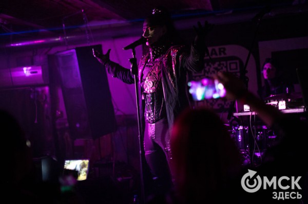 "Меня очень любят записывать во фрики, но я таковым не являюсь". Интервью с солистом дарквейв-группы Otto Dix Михаэлем Драу