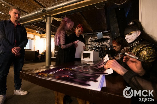 "Меня очень любят записывать во фрики, но я таковым не являюсь". Интервью с солистом дарквейв-группы Otto Dix Михаэлем Драу