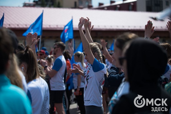 Эмоциональный "ЗаБЕГ" в Омске прошёл всероссийский полумарафон 