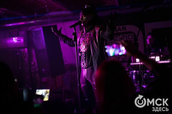 "Меня очень любят записывать во фрики, но я таковым не являюсь". Интервью с солистом дарквейв-группы Otto Dix Михаэлем Драу