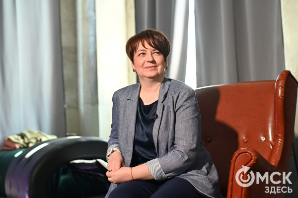 "Если плачется, значит нужно плакать". Омский онкопсихолог о личном опыте столкновения с диагнозом