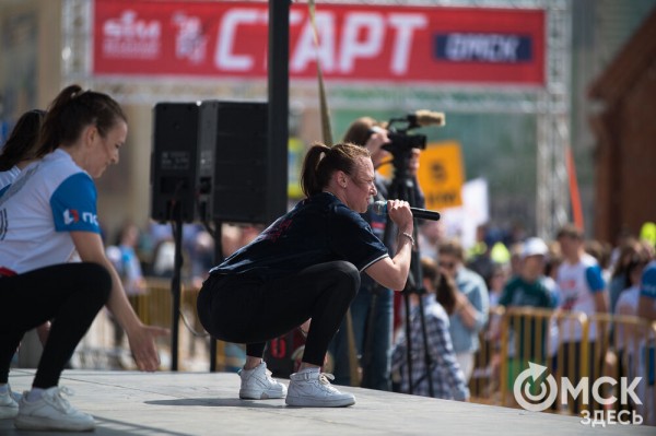 Эмоциональный "ЗаБЕГ" в Омске прошёл всероссийский полумарафон 