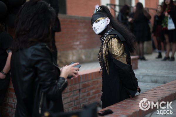 "Меня очень любят записывать во фрики, но я таковым не являюсь". Интервью с солистом дарквейв-группы Otto Dix Михаэлем Драу