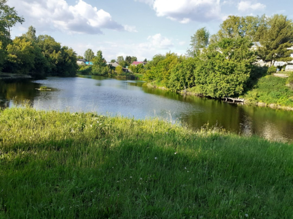 
									Копить или кутить: как выгодно провести майские праздники? 