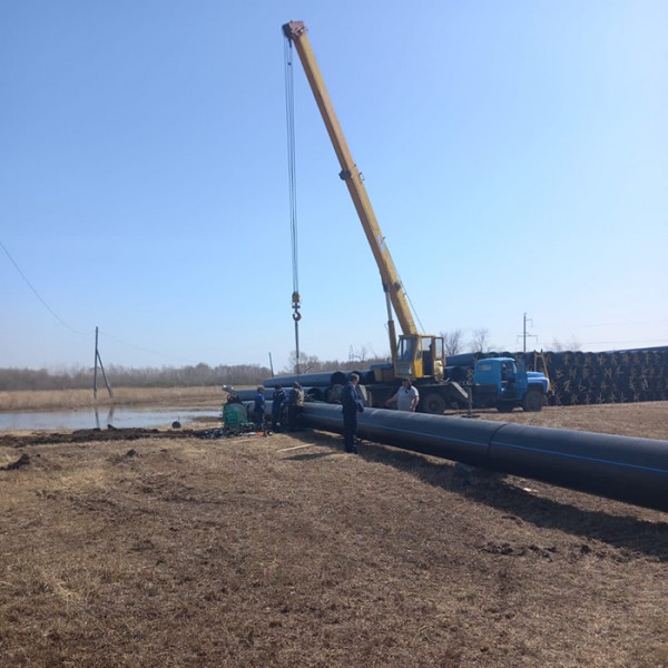 Прослужат не менее 50 лет: в Омском районе меняют трубы
Прослужат не менее 50 лет: в Омском районе меняют трубы