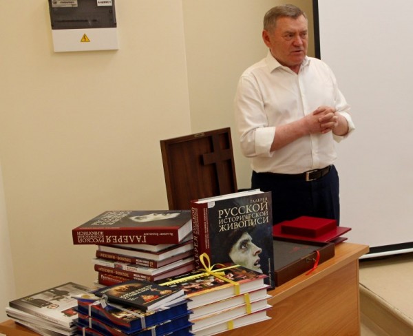 
									Омскому музею подарили уникальное издание писем Достоевского   [ФОТО]  