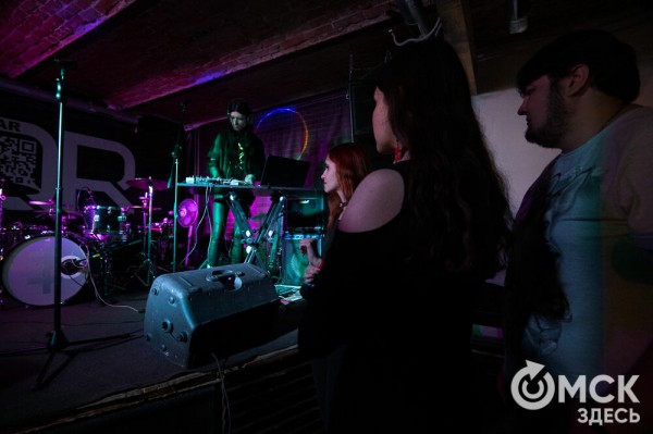 "Меня очень любят записывать во фрики, но я таковым не являюсь". Интервью с солистом дарквейв-группы Otto Dix Михаэлем Драу