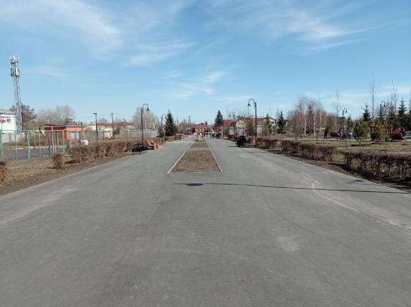 
									Торчащая арматура и провалившаяся плитка: как обновленные омские парки пережили зиму?   [ФОТО]  