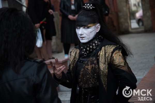 "Меня очень любят записывать во фрики, но я таковым не являюсь". Интервью с солистом дарквейв-группы Otto Dix Михаэлем Драу