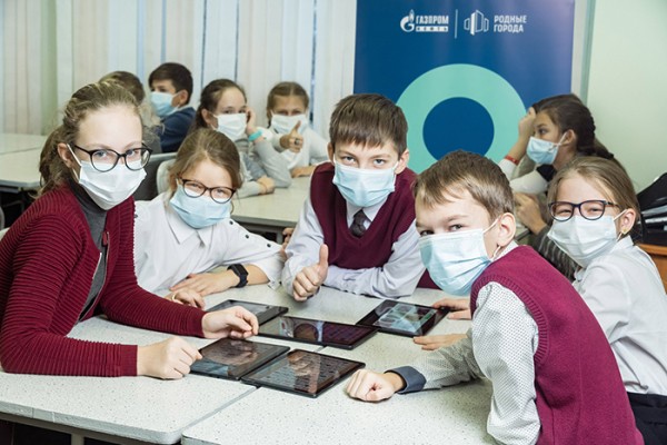 
									Омские школьники смогут изучать историю региона через мобильное приложение 