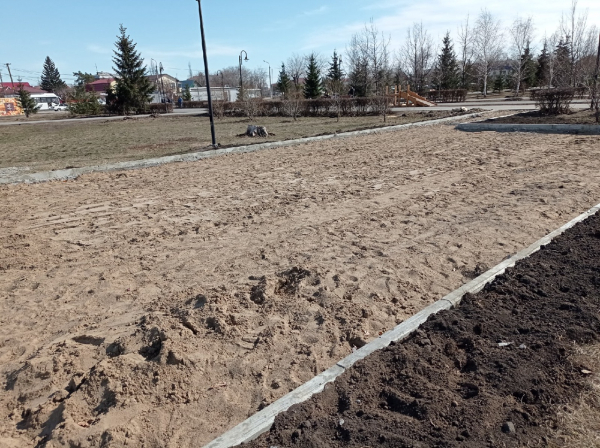 
									Торчащая арматура и провалившаяся плитка: как обновленные омские парки пережили зиму?   [ФОТО]  