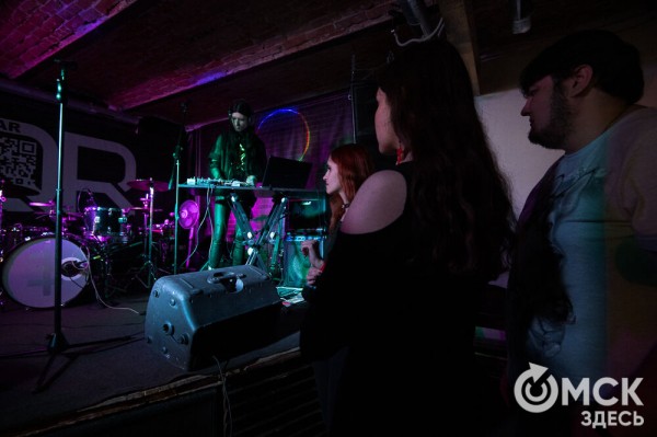 "Меня очень любят записывать во фрики, но я таковым не являюсь". Интервью с солистом дарквейв-группы Otto Dix Михаэлем Драу