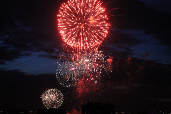 
									Где посмотреть салют в Омске? 