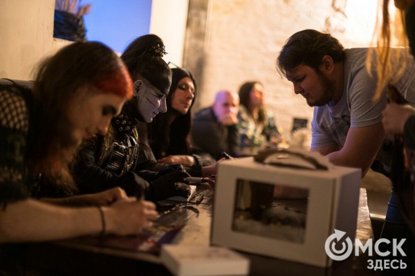 "Меня очень любят записывать во фрики, но я таковым не являюсь". Интервью с солистом дарквейв-группы Otto Dix Михаэлем Драу