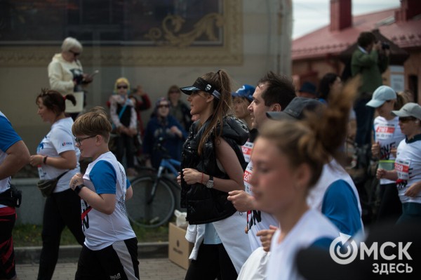 Эмоциональный "ЗаБЕГ" в Омске прошёл всероссийский полумарафон 