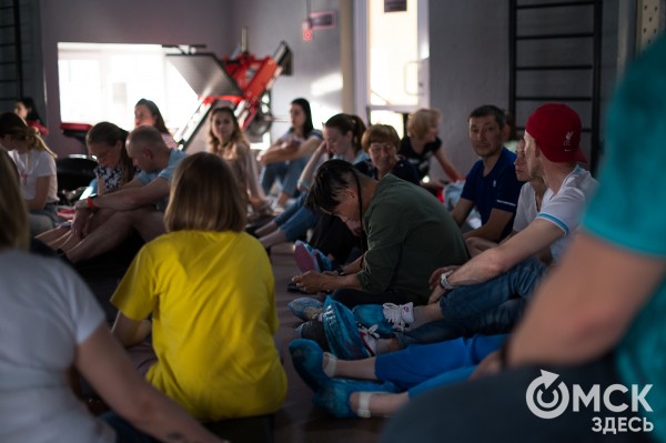 Бегом вокруг света. Марафонец-экстремал пообщался с омичами на пути в Японию