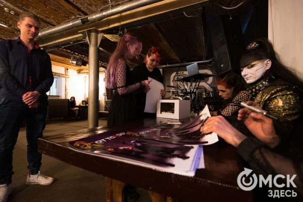 "Меня очень любят записывать во фрики, но я таковым не являюсь". Интервью с солистом дарквейв-группы Otto Dix Михаэлем Драу