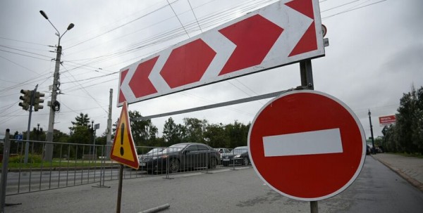 В центре Омска на три дня ограничат движение