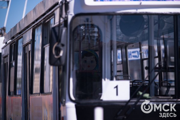 "Троллейбусное" ралли в центре Омска "Троллейбусное" ралли в центре Омска