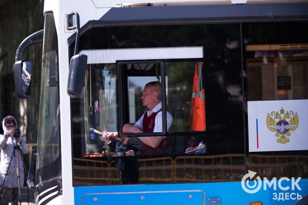 "Троллейбусное" ралли в центре Омска "Троллейбусное" ралли в центре Омска