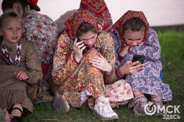 В центре Омска прошёл Парад национальностей