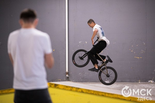Вот это трюк! Смотрим, как в Омске прошёл BMX контест Вот это трюк! Смотрим, как в Омске прошёл BMX контест
