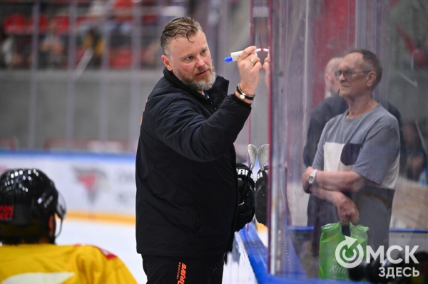 Птичка летит домой! Репетиция возвращения "Авангарда" в Омск