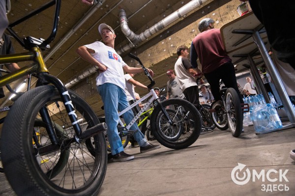 Вот это трюк! Смотрим, как в Омске прошёл BMX контест Вот это трюк! Смотрим, как в Омске прошёл BMX контест