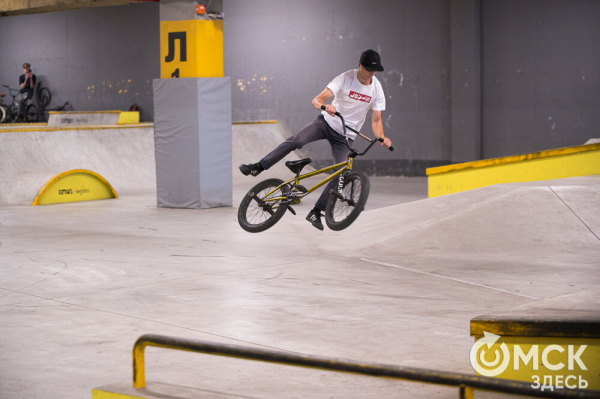 Вот это трюк! Смотрим, как в Омске прошёл BMX контест Вот это трюк! Смотрим, как в Омске прошёл BMX контест