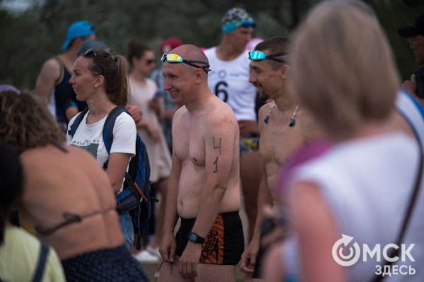 Красивые, сильные, быстрые. Как в Омске прошёл триатлон