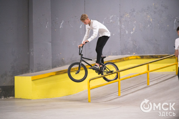 Вот это трюк! Смотрим, как в Омске прошёл BMX контест Вот это трюк! Смотрим, как в Омске прошёл BMX контест