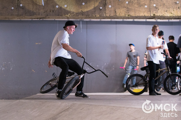 Вот это трюк! Смотрим, как в Омске прошёл BMX контест Вот это трюк! Смотрим, как в Омске прошёл BMX контест