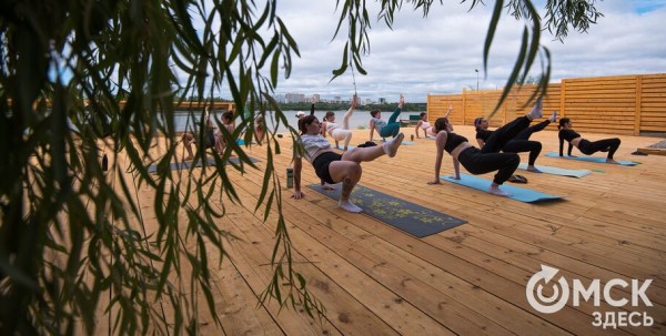 "Идеально на паркете? Попробуй заниматься на камнях". Интервью с преподавателем йоги Евгенией Зейнок "Идеально на паркете? Попробуй заниматься на камнях". Интервью с преподавателем йоги Евгенией Зейнок