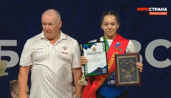 Омичка выиграла чемпионат России по тяжёлой атлетике