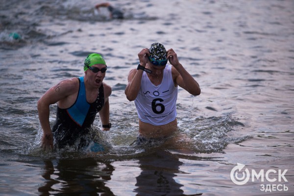 Красивые, сильные, быстрые. Как в Омске прошёл триатлон