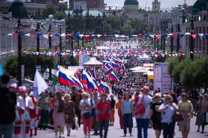 День флага, Николай Лебедев и Димаш Кудайбергенов. Что ищут омичи в интернете 22 августа