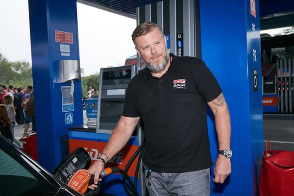 
									«Авангард» представил эксклюзивную партию топлива и меню болельщика 