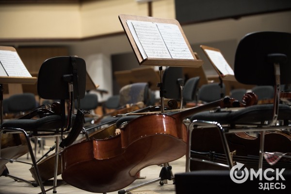 Евгений Романов: "Гуманизм уходит на второй план, когда нужно готовиться к концерту" Евгений Романов: "Гуманизм уходит на второй план, когда нужно готовиться к концерту"