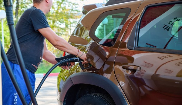 
									Как продлить срок службы двигателя и при этом сэкономить на заправке автомобиля 