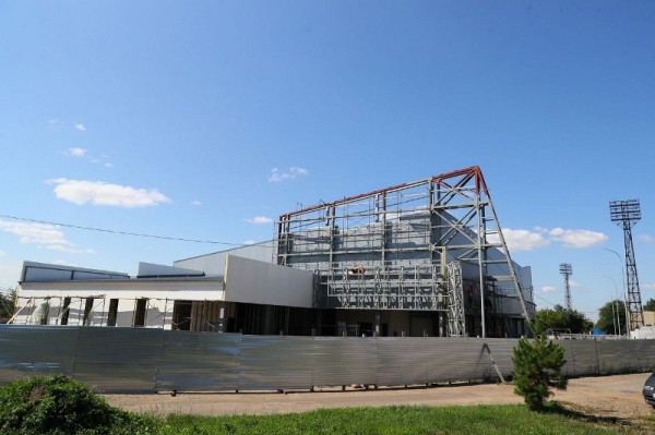 
									Крытый каток в омских Нефтяниках готов на 84%   [ФОТО]  