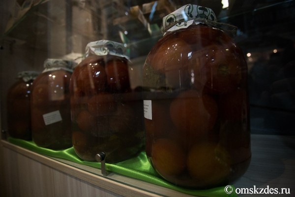 Миллион, миллион, миллион... кабачков. В Меге готовят "Дачный своп"